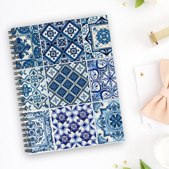 Mediterranean Tiles, Portugal, Azulejo, Majolica Anteckningsbok (Skapare uppladdad)