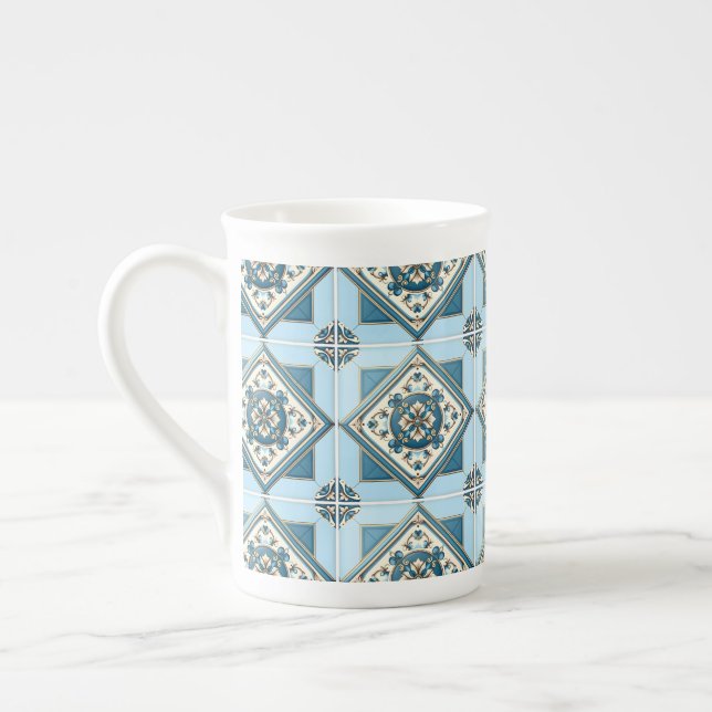 Mediterranean Tiles, Portugal, Azulejo, Majolica Benporslin Mugg (Vänster)