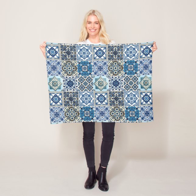 Mediterranean Tiles, Portugal, Azulejo, Majolica Fleecefilt (På plats)