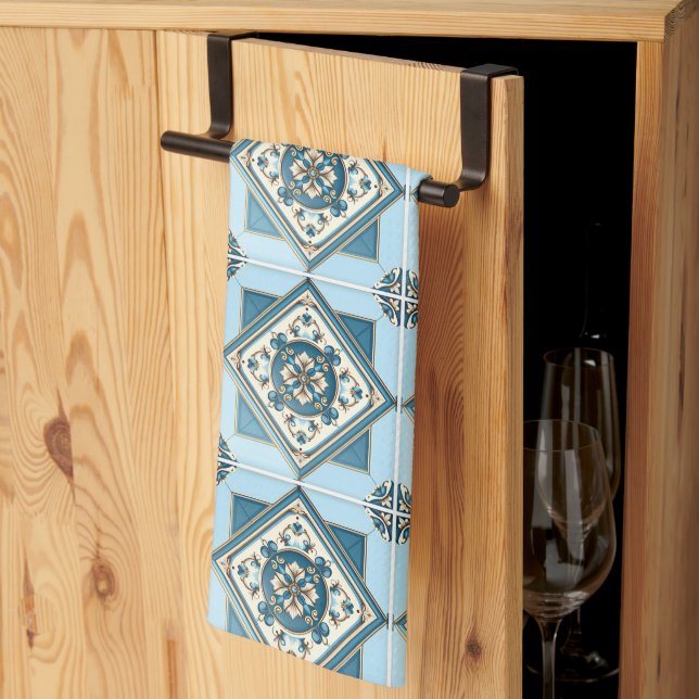 Mediterranean Tiles, Portugal, Azulejo, Majolica Kökshandduk (Thirds Fold)