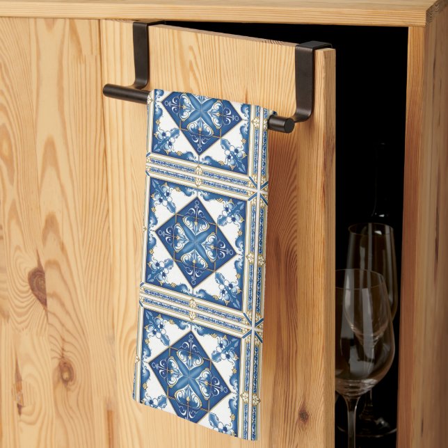 Mediterranean Tiles, Portugal, Azulejo, Majolica Kökshandduk (Thirds Fold)