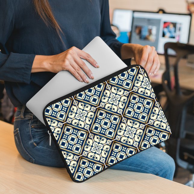 Mediterranean Tiles, Portugal, Azulejo, Majolica Laptop Fodral (Skapare uppladdad)