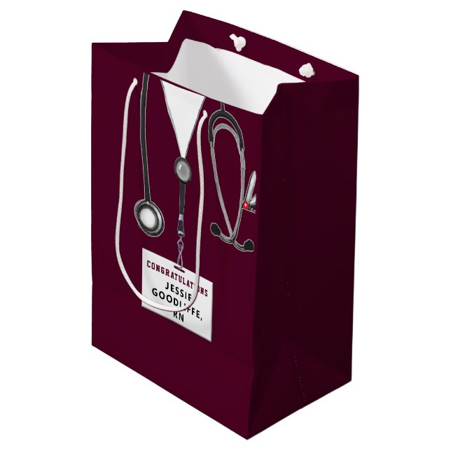 Medium Gift Bag för sjuksköterskeutbildning i Stud (Framsidan Vinklad)