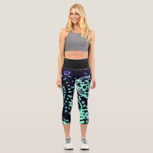 MEDIUM Höftformad Seafoam Lila Paisley Capri