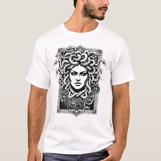 Medusa Greek Goddess with snakes illustration T Shirt (Framsida)