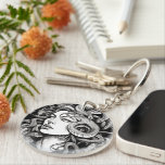 Medusa-huvudtatuering stil<br><div class="desc">Medusa huvudkedja. Svarta och vita gudinna medusagåvor. Mörkens estetiska tillbehör. Grekisk mytologi älskare-presentidé. Medusatueringen av nyckelkedjorna bläck stil.</div>