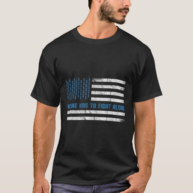 Medvetenhet ingen behöver bekämpa Ensam Ameri T Shirt (Framsida)