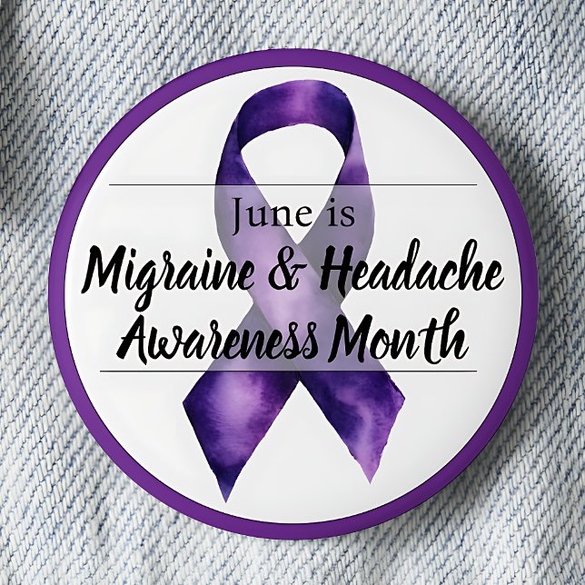 Medvetenhet om migrän och huvudvärk Månad juni Knapp (Migraine & Headache Awareness Month.  June. Purple awareness ribbon.)