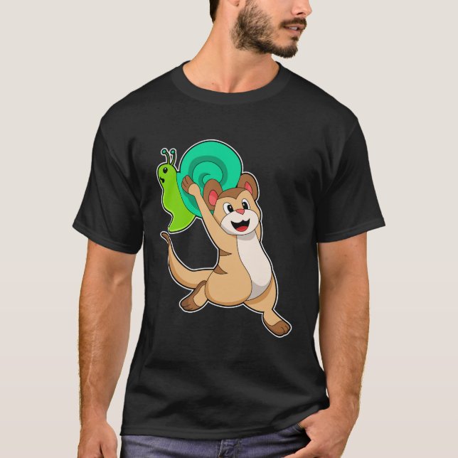 Meerkat med Snigel.PNG T Shirt (Framsida)