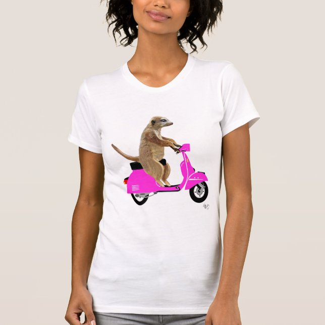 Meerkat på Rosa Moped Tee Shirt (Framsida)