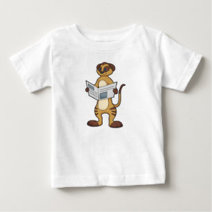 Meerkat vid läsning av en tidning t shirt