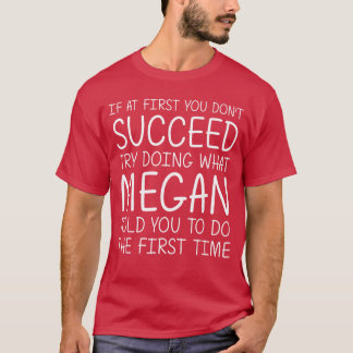 Megan Present Namn Personlig Födelsedag Roligt Jul T Shirt