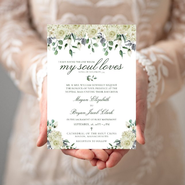 Megan White Flowers & Greenery Catholic Bröllop Inbjudningar (Elegant, white floral Catholic wedding invitation with Bible verse)