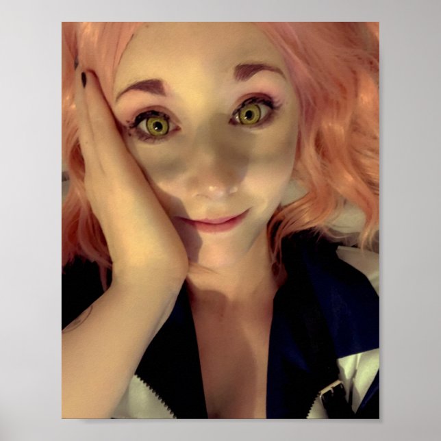 Mei Hatsume Poster (Framsidan)