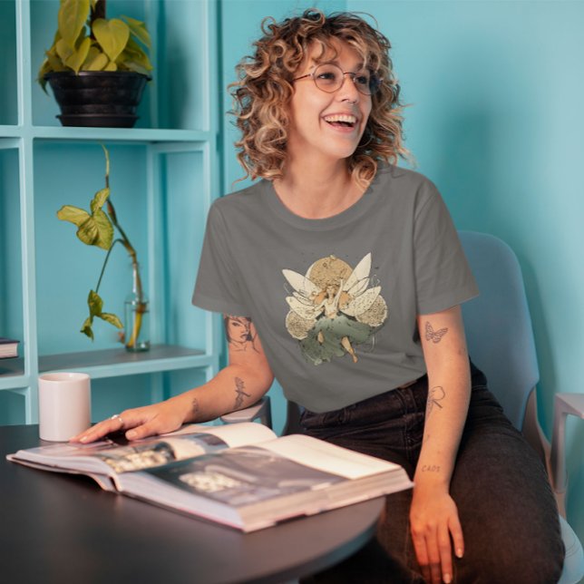 Mejeriflyg i himlar t shirt (Skapare uppladdad)