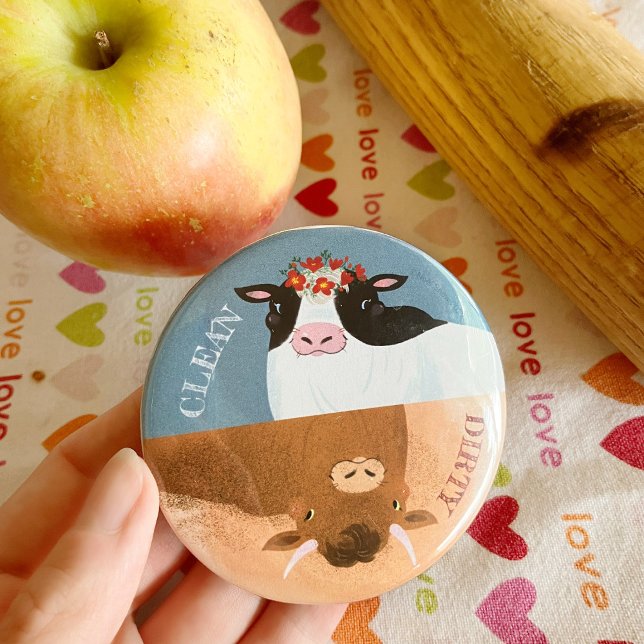 Mejerikor och rödblommor Krona Magnet (Skapare uppladdad)