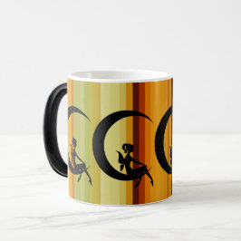 Mejerisilhouette på Crescent Måne Design Magisk Mugg