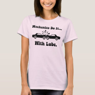 Mekaniker gör det med lube. t-shirt