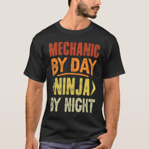 Mekanisk per dag ninja per nattverksgarage C T Shirt