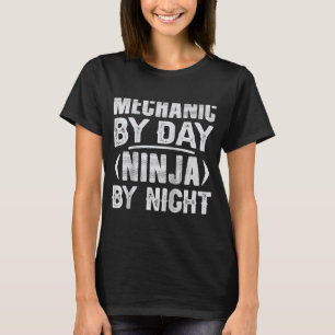 Mekanisk per dag ninja per nattverksgarage C T Shirt