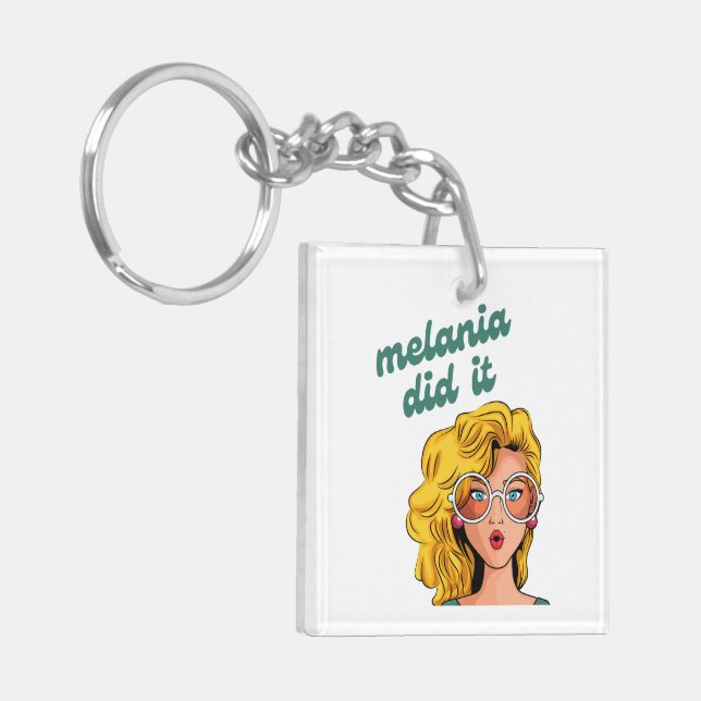 Melania gjorde det med nyckelkedjan (Vänstra Framsidan)