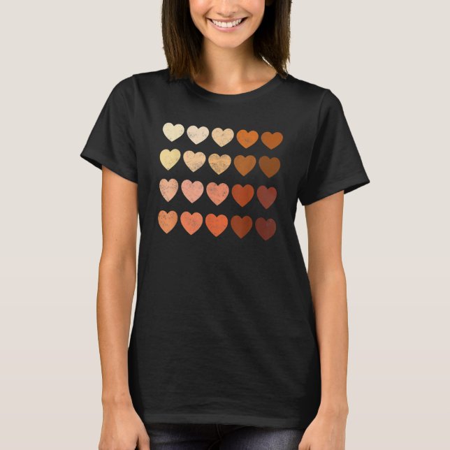 Melanin Heart Black History Pride for Women Manar  T Shirt (Framsida)