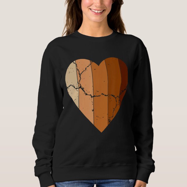 Melanin Heart Black History Pride Valentines day T Shirt (Framsida)