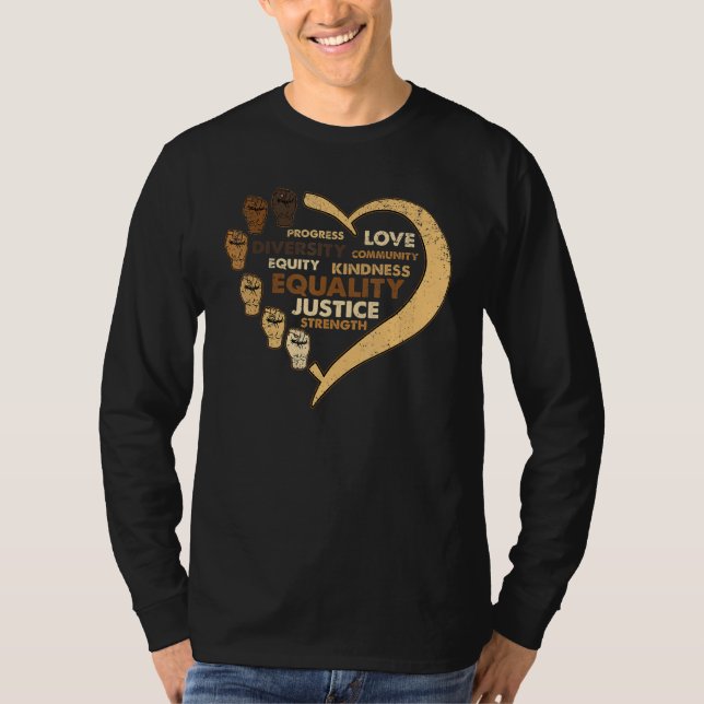 Melanin Power Fist Heart Black History Month BLM A T Shirt (Framsida)