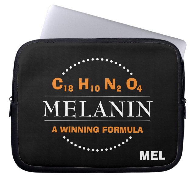 MELANIN Winthrop Formel Monogram Laptop Fodral (Framsidan)