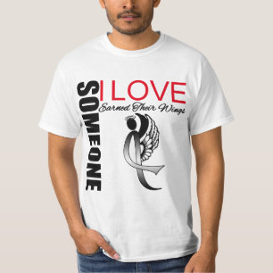Melanom någon som jag älskar, tjänade deras vin t-shirt