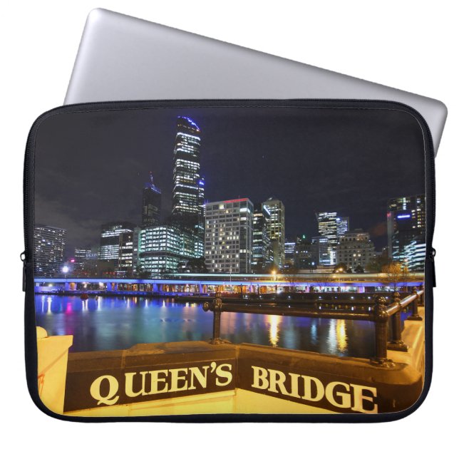 Melbourne CBD Queens Bridge City Ljus Laptop Sleeve (Framsidan)