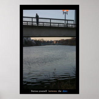 Mellan Himlar Poster