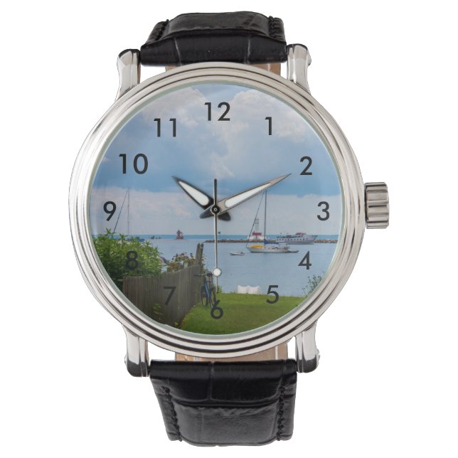 Mellan hus armbandsur (Framsida)