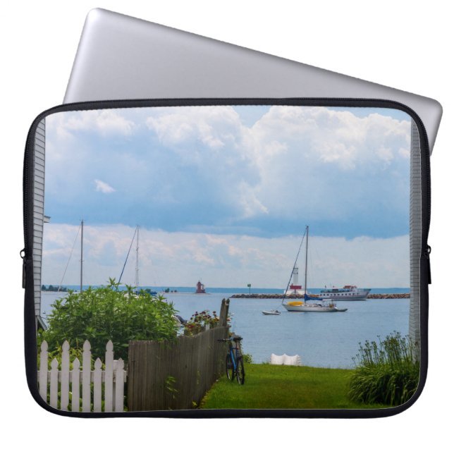 Mellan hus laptop fodral (Framsidan)