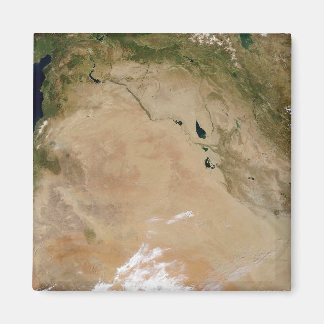 MELLAN ÖSTERN 2 MAGNET (Framsidan)