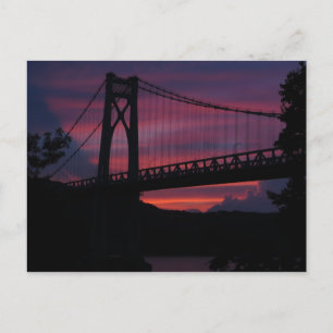 MellanHudson Bridge Sunset Vykort