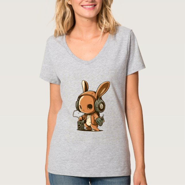 Melodic Bunny: A Musical Journey T Shirt (Framsida)
