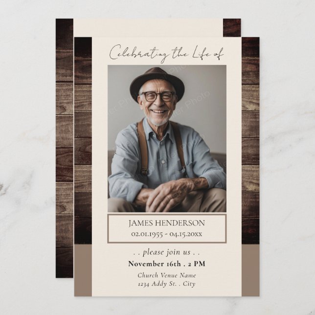 Memorial Blommigt Rusitc Wood Photo Funeral Inbjudningar (Fram/baksida)