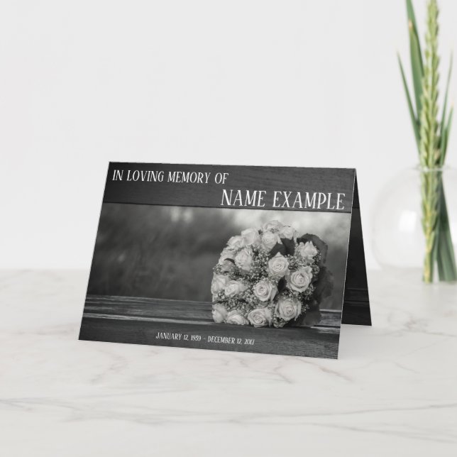 Memorial Cards A bouquet of vit ros monochrom Kort (Framsida)