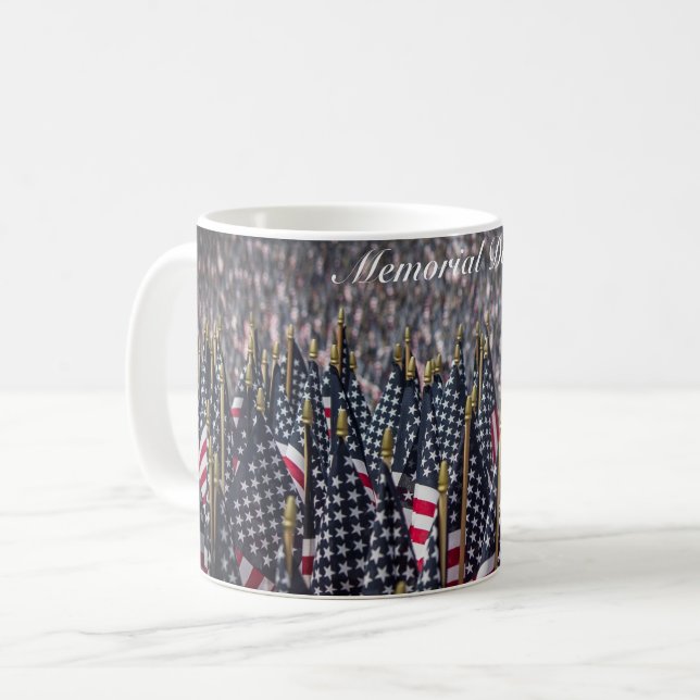 Memorial Day American Flaggor Kaffemugg (Framsida vänster)