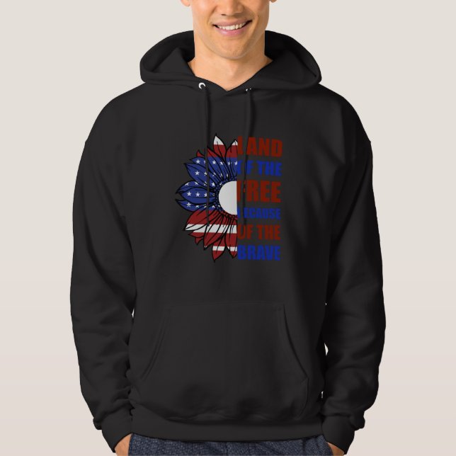 Memorial Day Land Of The Free Because Of The Brave Hoodie (Framsida)