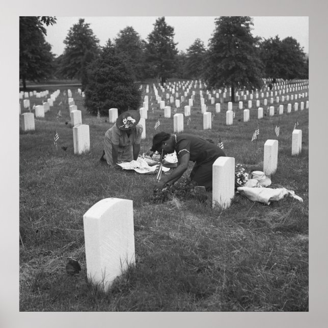 Memorial Day Tribute, 1943 Poster (Framsidan)