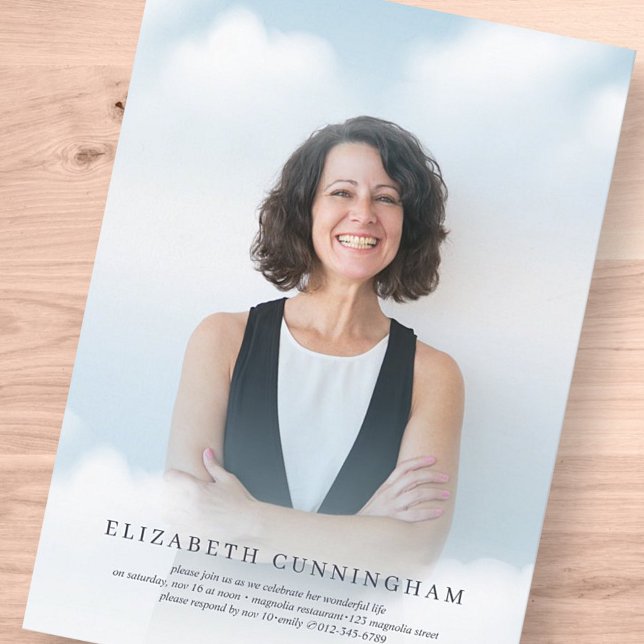 Memorial Funeral Clouds i Heaven Modern Photo Inbjudningar (Skapare uppladdad)