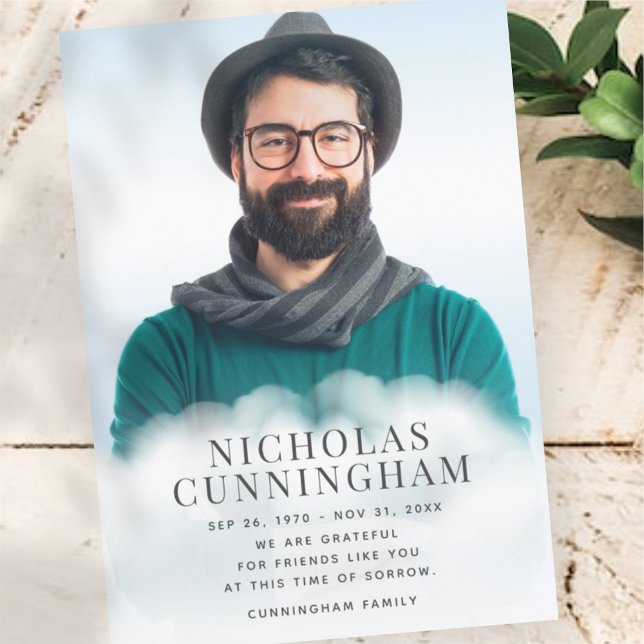 Memorial i Clouds Modern Classic Simple Photo Tack Kort (Skapare uppladdad)