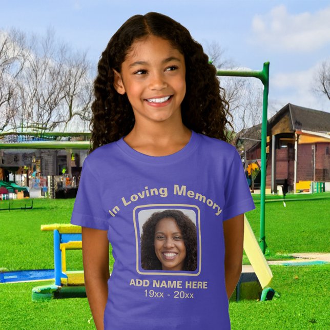 Memorial | I Loving Memory Tshirt T Shirt (Skapare uppladdad)