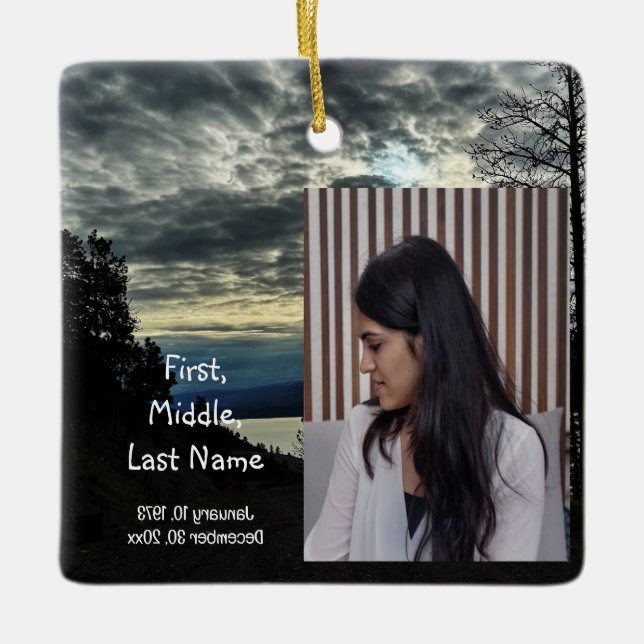 Memorial Keepsak Borta men inte glömd Julgransprydnad Keramik (Framsida)