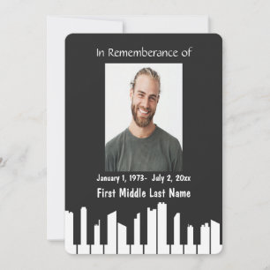 Memorial Service Piano Musician Cityscape Inbjudningar