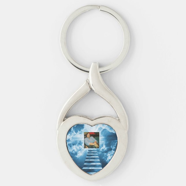 Memorial Twisted Heart Silverfärgad Nyckelring (Framsidan)