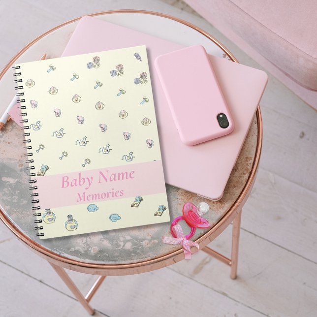 Memorials Bok Flicka Rosa Tema Lägg till Namn Anteckningsbok (Baby girl cute memories keepsake custom pink notebook)