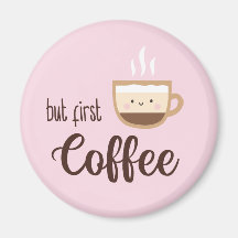 Men första kaffet sött kopp på kaffe på ljusa rosa